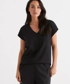 Australian Cotton V-Neck Tee<Sussan Best