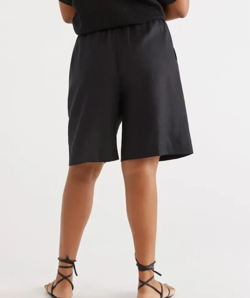 Bermuda Shorts<Sussan New