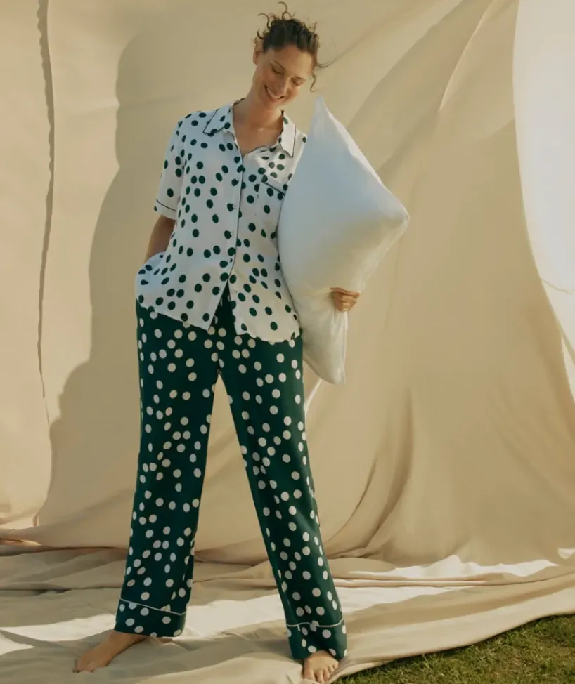 Contrast Spot Pyjama Set<Sussan
