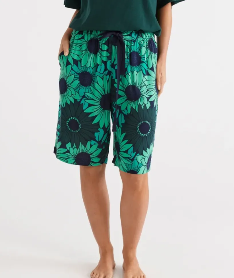 Green Floral Bermuda Shorts<Sussan Sale