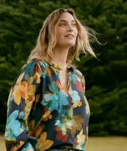 Layered Floral Top<Sussan Hot