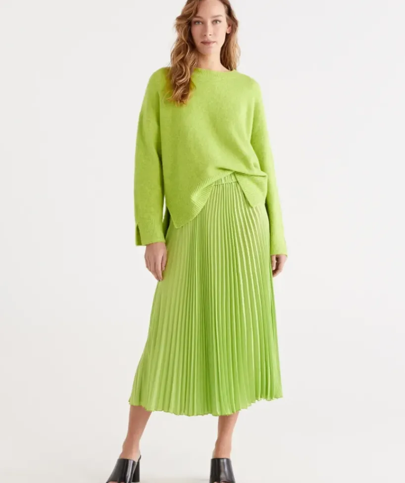 Pleat Curve Hem Skirt<Sussan New