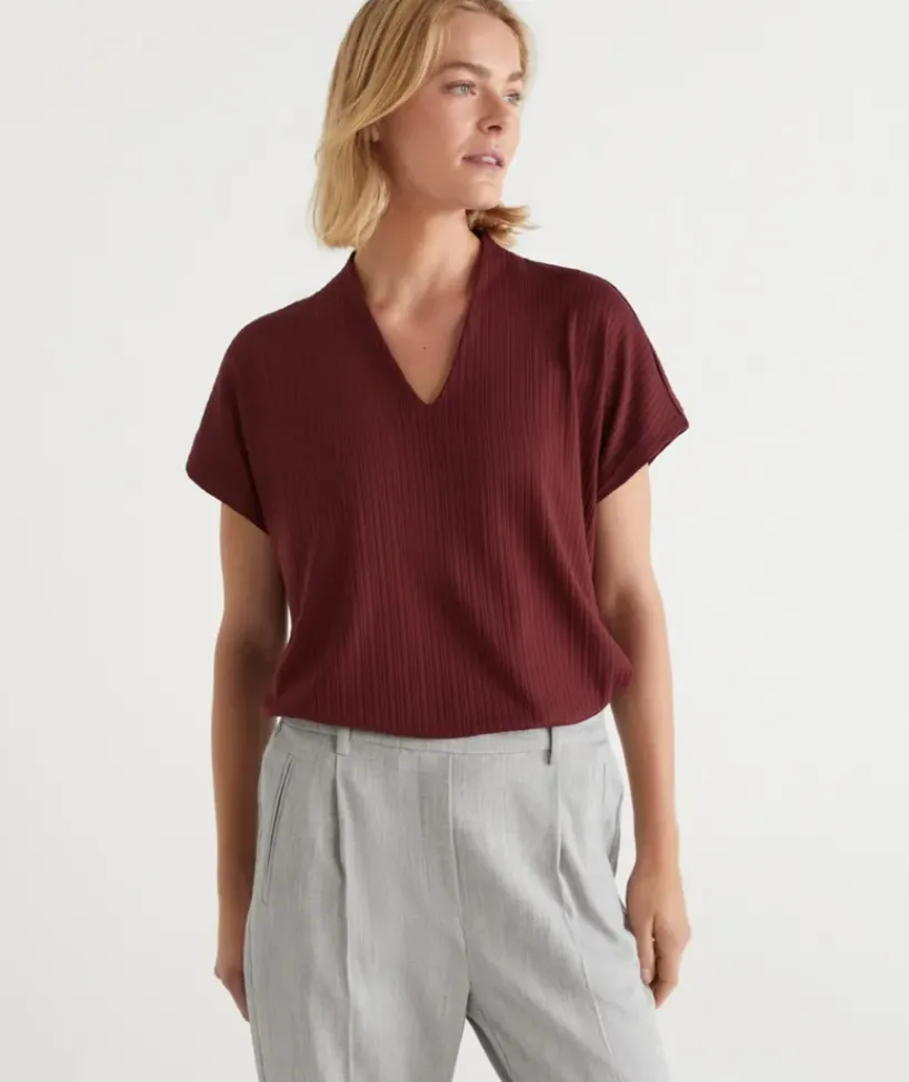 Plisse V Neck Top<Sussan Clearance
