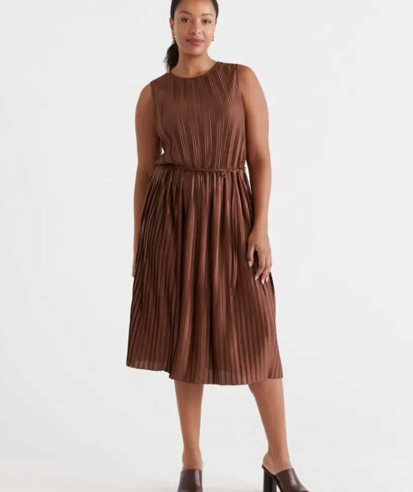 Soft Pleat Dress<Sussan Hot