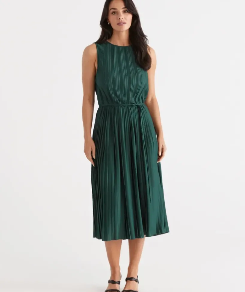 Soft Pleat Dress<Sussan Hot