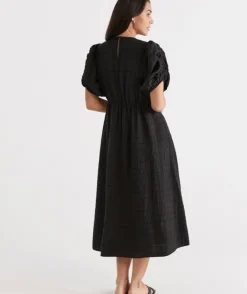 Textured Midi Dress<Sussan Hot