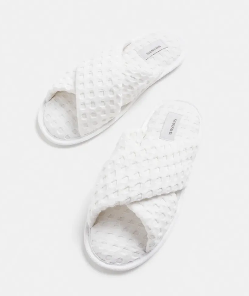 Waffle Cross Over Slipper<Sussan