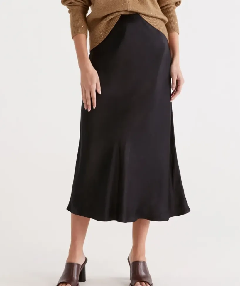 Winter Satin Slip Skirt<Sussan